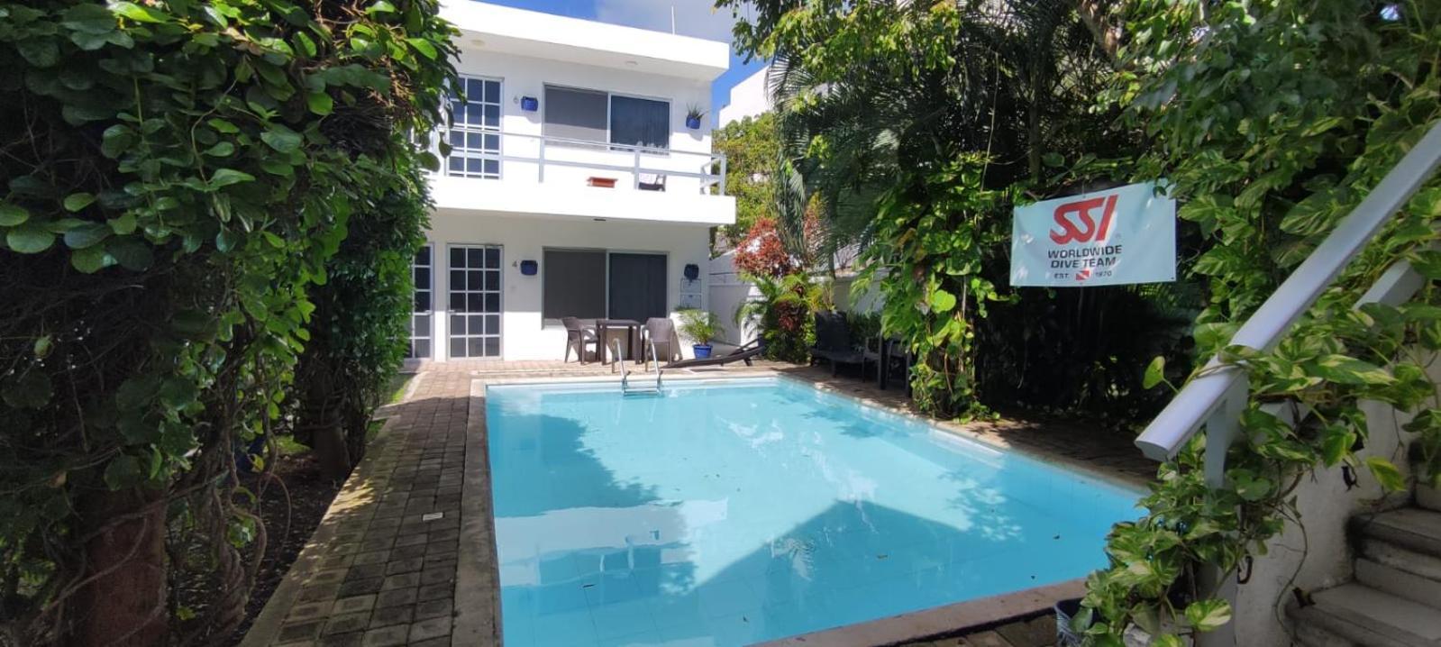 Azul Mar Diving And Lodge 푸에르토 모렐로스 외부 사진
